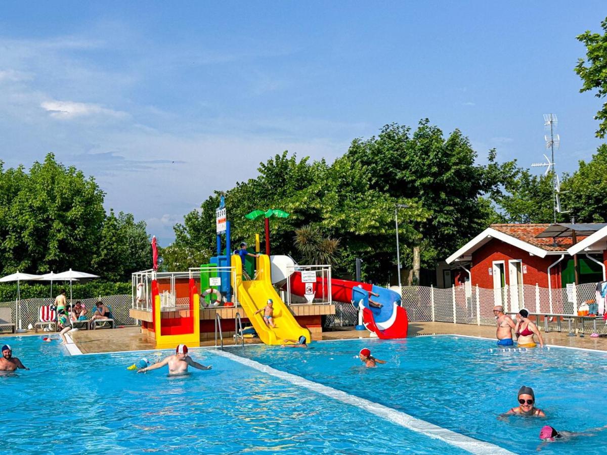 Sereno Camping Holiday Moniga del Garda Exterior photo